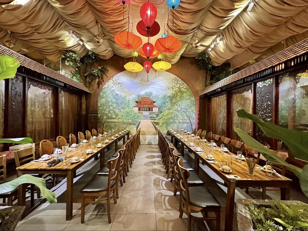 Cải tạo nội thất nhà hàng tại Hạ Long: Bí quyết tạo không gian thu hút khách hàng